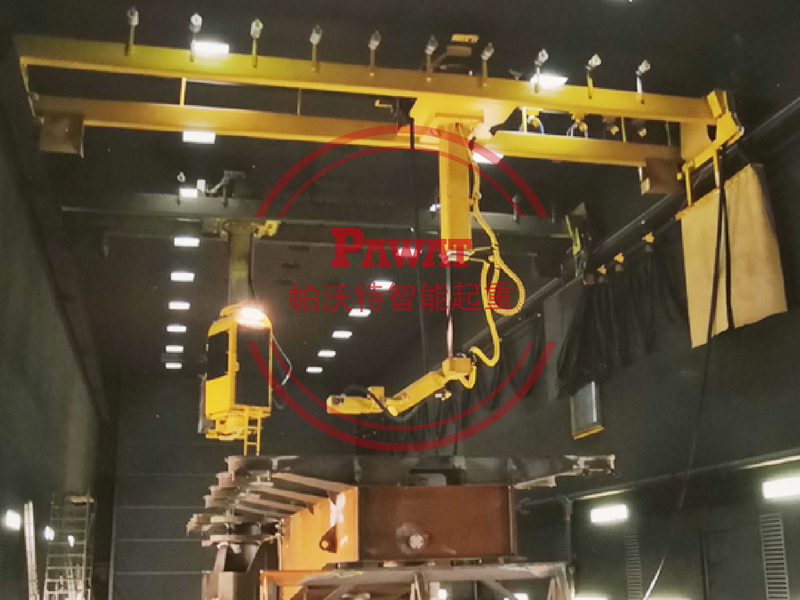大工件自动冲砂、喷涂—全自动智能起重机